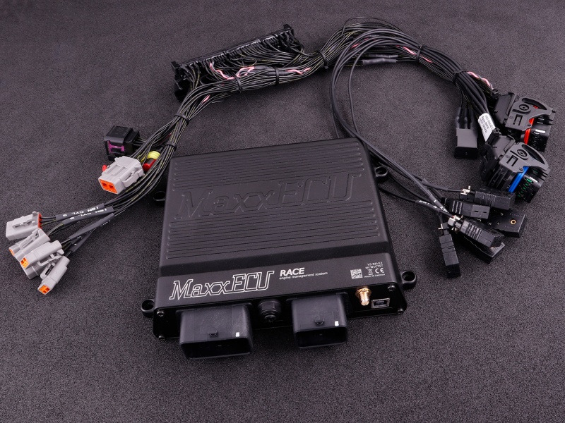 BMW M54 (MS42/43) MaxxECU RACE PLUGIN EXTRA 2001